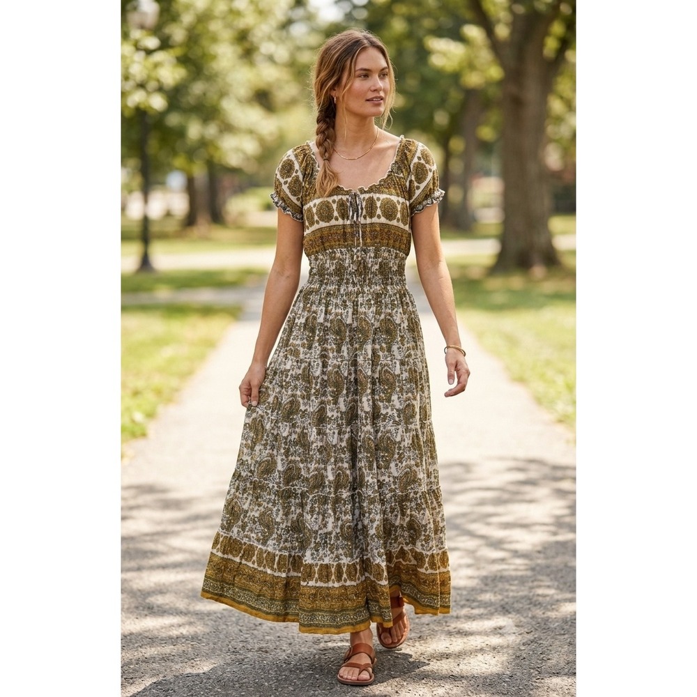 Chelsea & Violet Boho Paisley Smocked Waist Tiered Maxi Dress Womens Small
